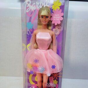 Vintage 2000 Flower Mania Barbie-----MIB